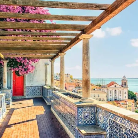 2 Bedroom For 4 People With Free Public Parking Apartmán Lisboa