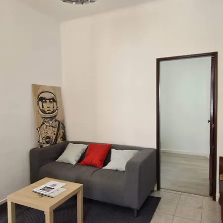 Апартаменты 2 Bedroom For 4 People With Free Public Parking Лиссабон