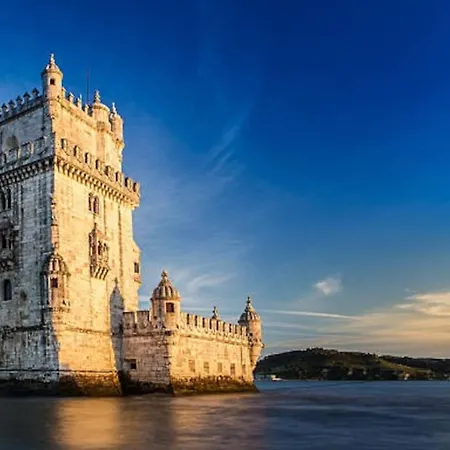 شقة 2 Bedroom For 4 People With Free Public Parking Lisboa