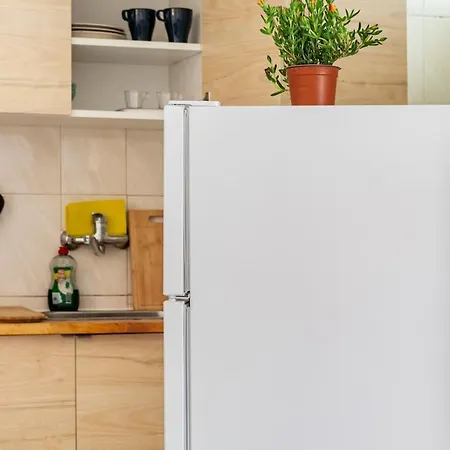 2 Bedroom For 4 People With Free Public Parking リスボン